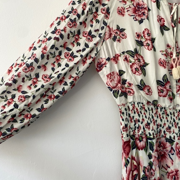 FARM Rio Red Cream Sundress with Bishop Sleeves - Picture 3 of 5